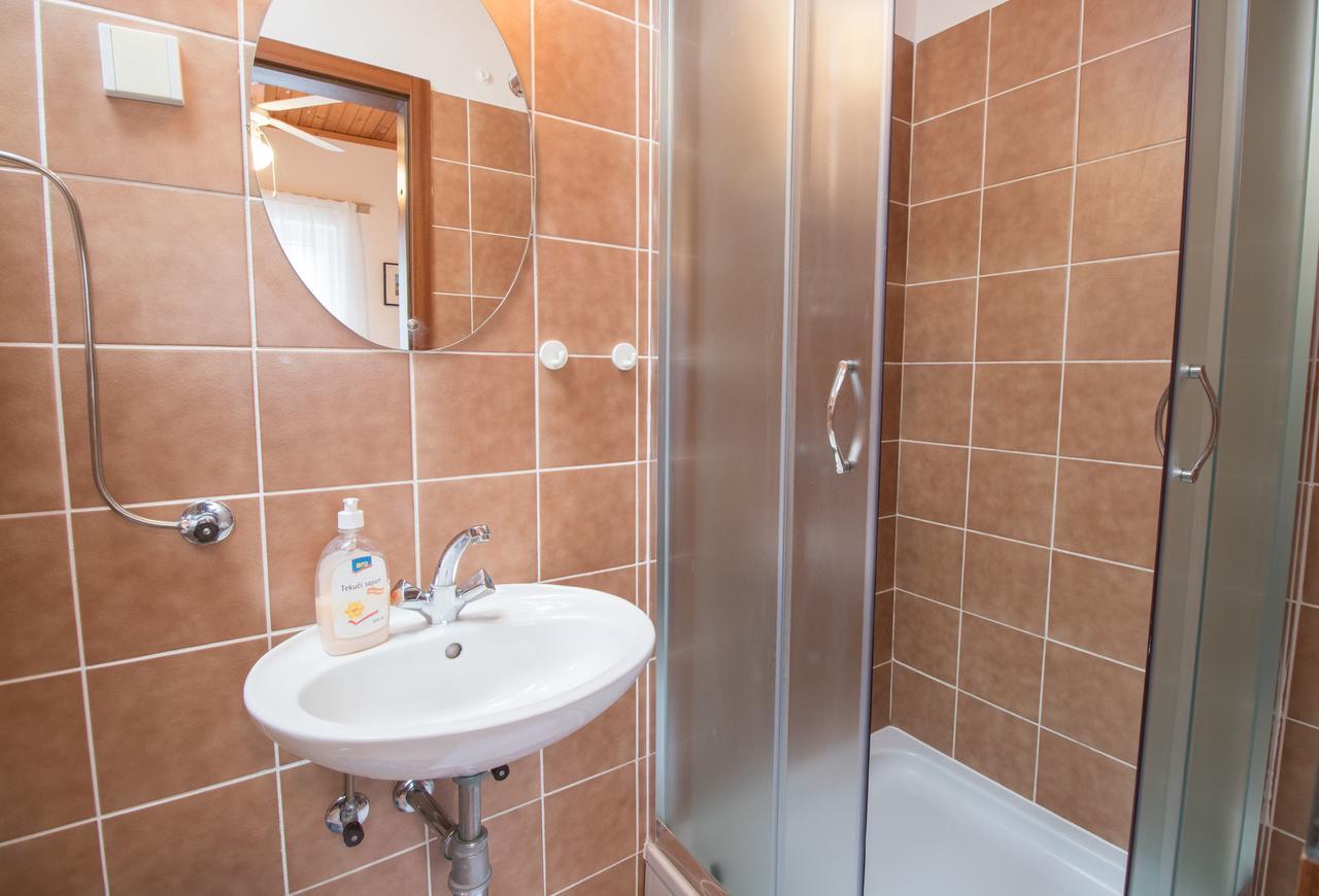Rooms Sofija Selce Extérieur photo